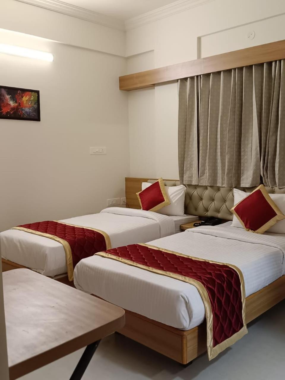 Krishna Inn Bangalore Eksteriør billede