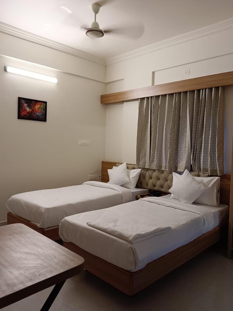 Krishna Inn Bangalore Eksteriør billede